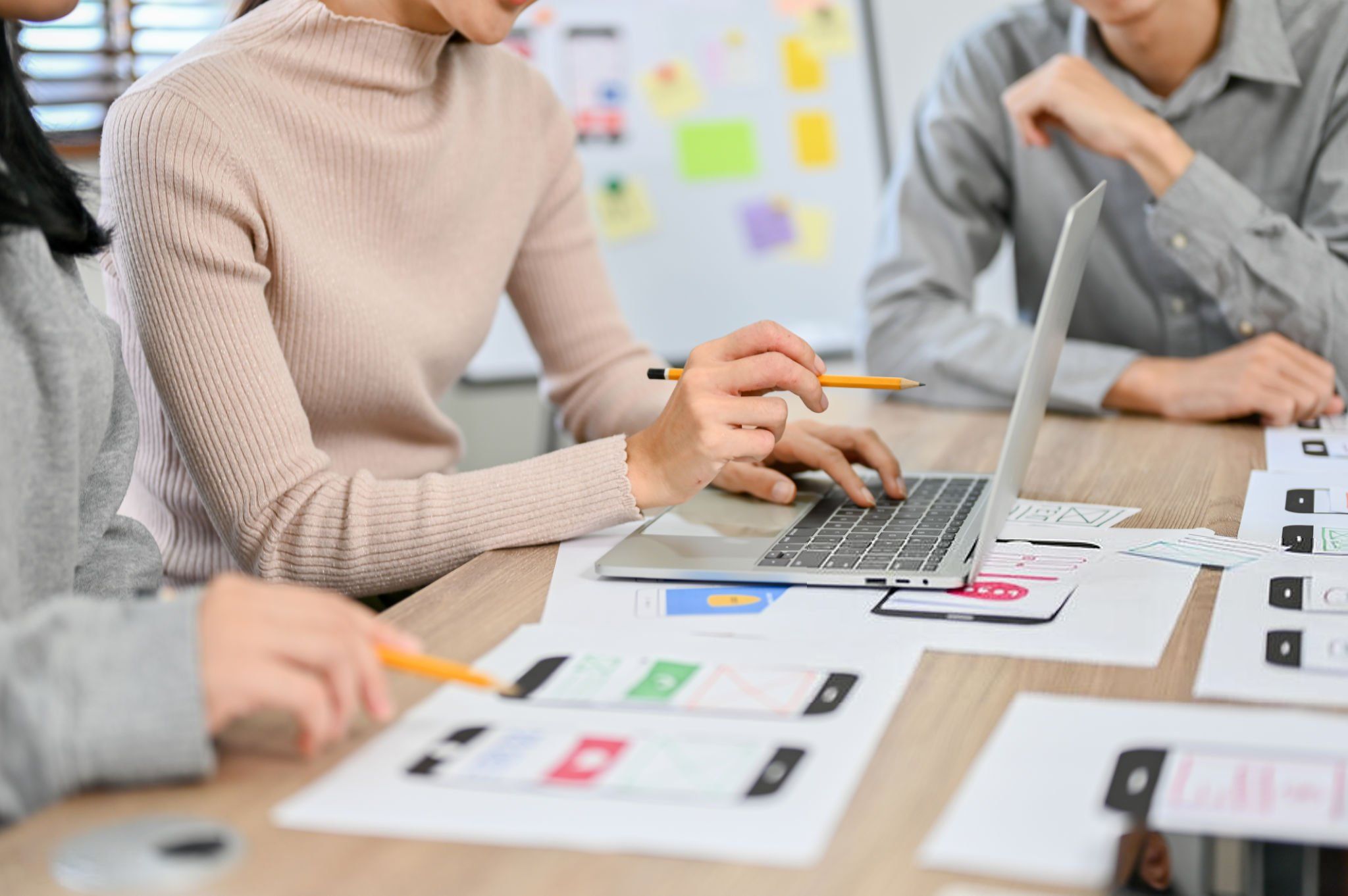 Những lưu ý khi làm việc với nhân viên Graphic Design
