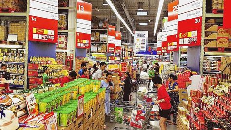 Kho hàng hóa logistics liên quan trade marketing