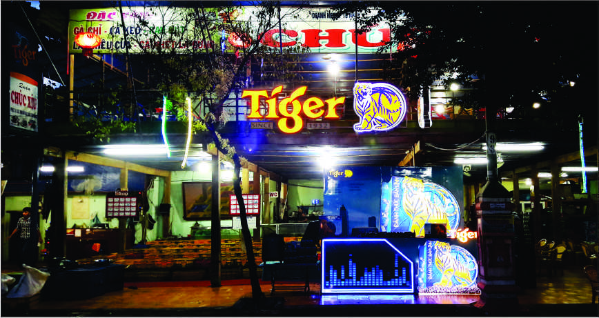 Bảng hiệu Tiger